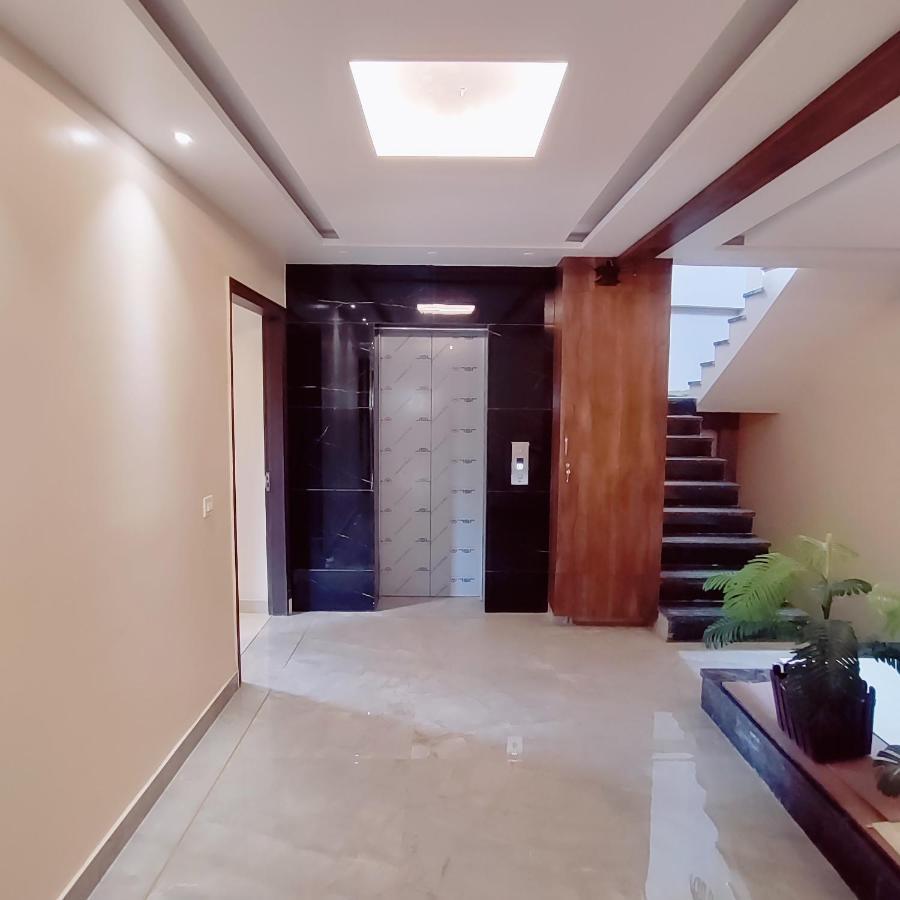Hotel Luxuria Ludhiana Exterior photo