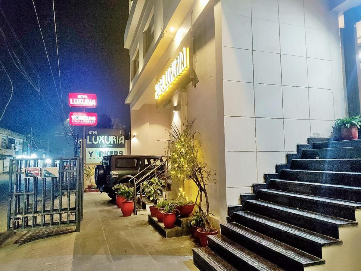 Hotel Luxuria Ludhiana Exterior photo