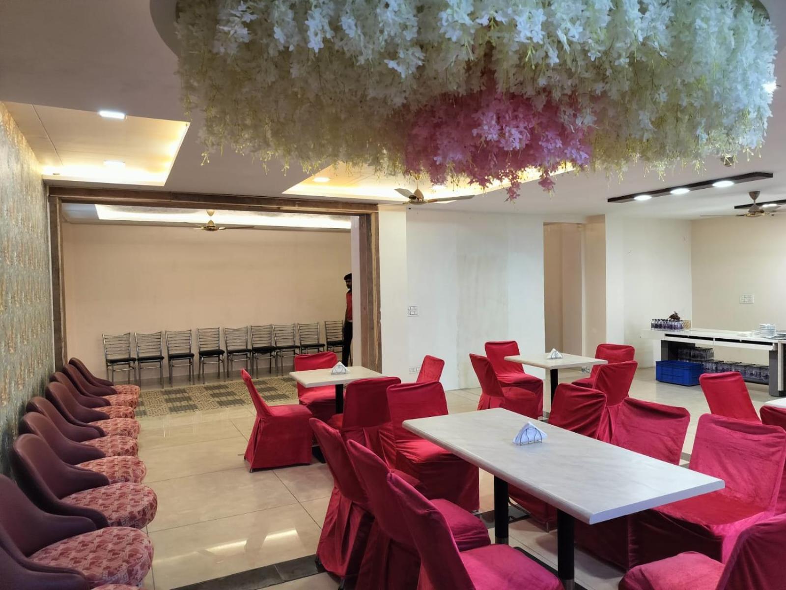 Hotel Luxuria Ludhiana Exterior photo