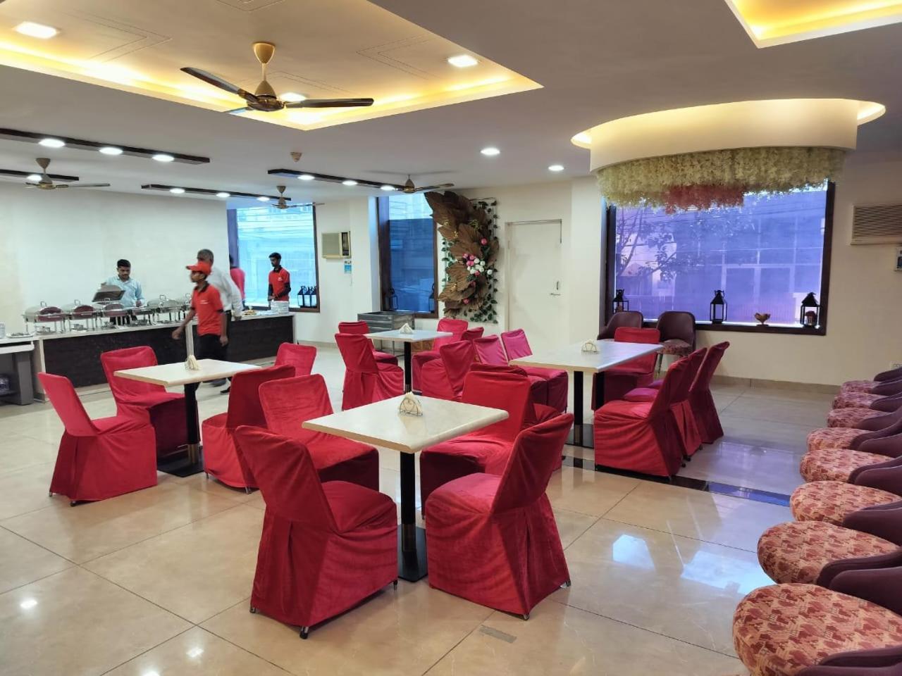 Hotel Luxuria Ludhiana Exterior photo